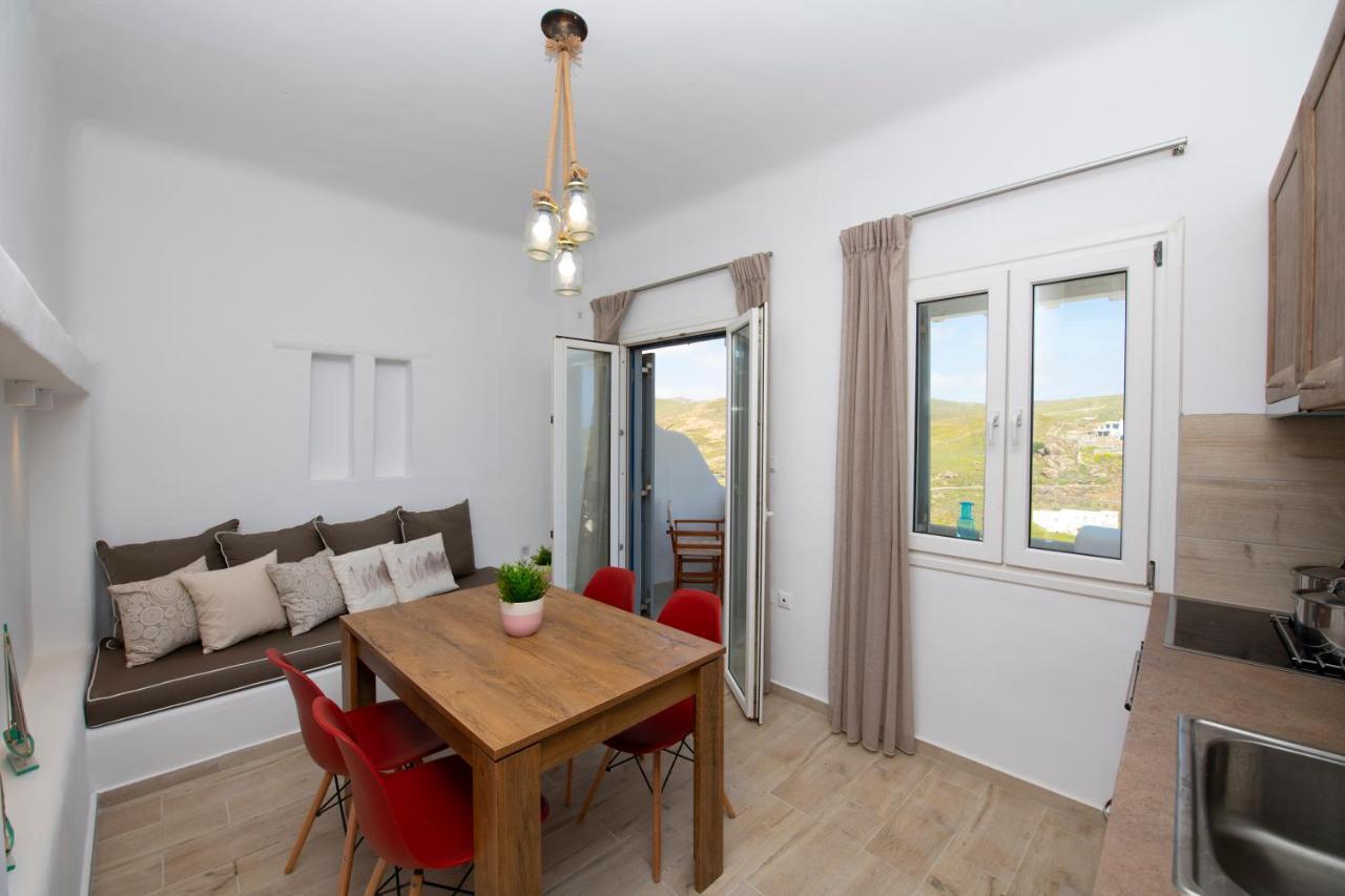 Superior Beachfront Apartment 1 With View To The Aegean Sea Panormos  Exterior photo